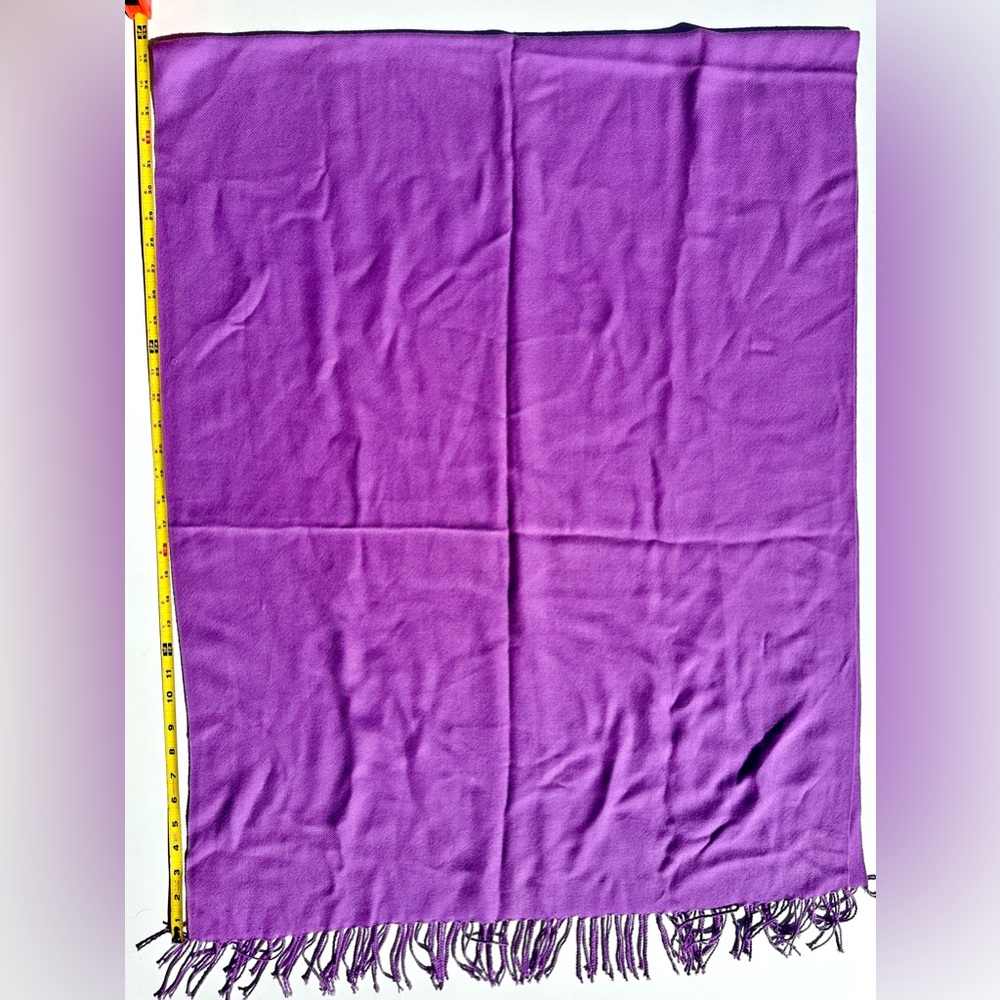 100% Cashmere Elegant Fuchsia Purple Shawl Wrap Scarf, 72”x28.5” - Picture 7 of 8